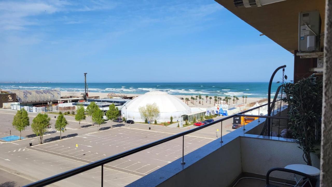 Ella Summerland Mamaia Ngoại thất bức ảnh