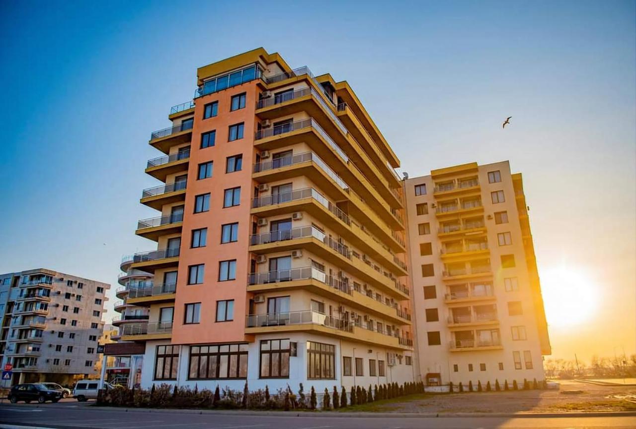Ella Summerland Mamaia Ngoại thất bức ảnh